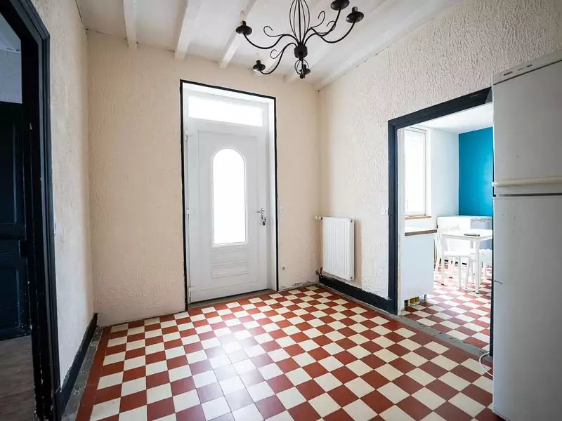 Maison, 170 m²