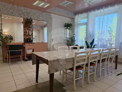 Maison, 137 m²