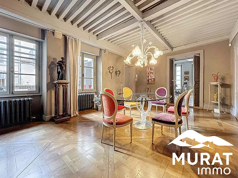 Appartement, 240 m²