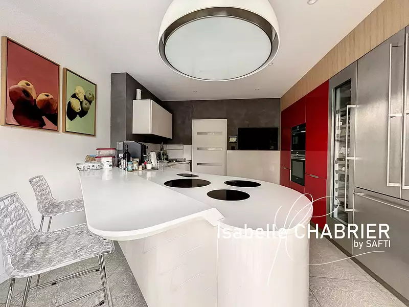 Maison, 146 m²