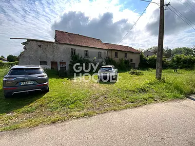 Maison, 1 600 m²