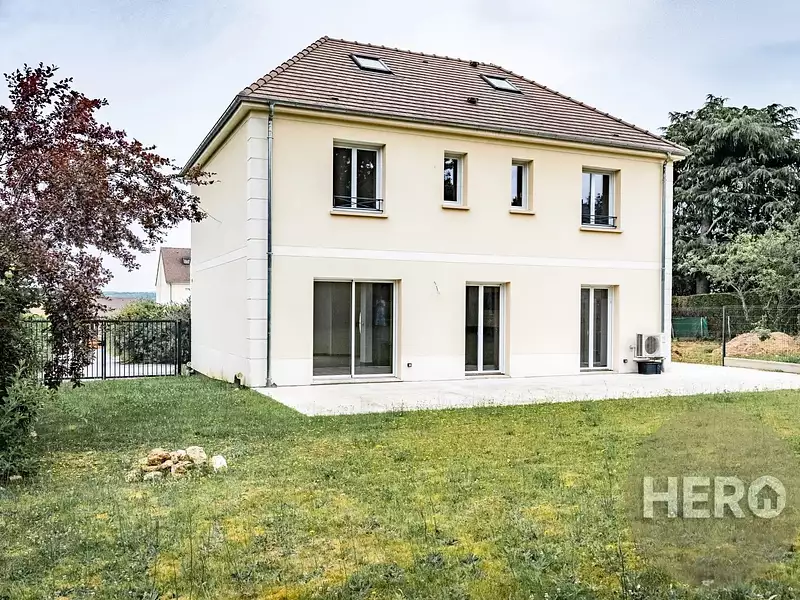 Maison, 160 m²