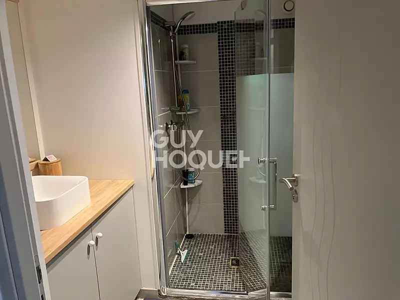 Maison, 185 m²
