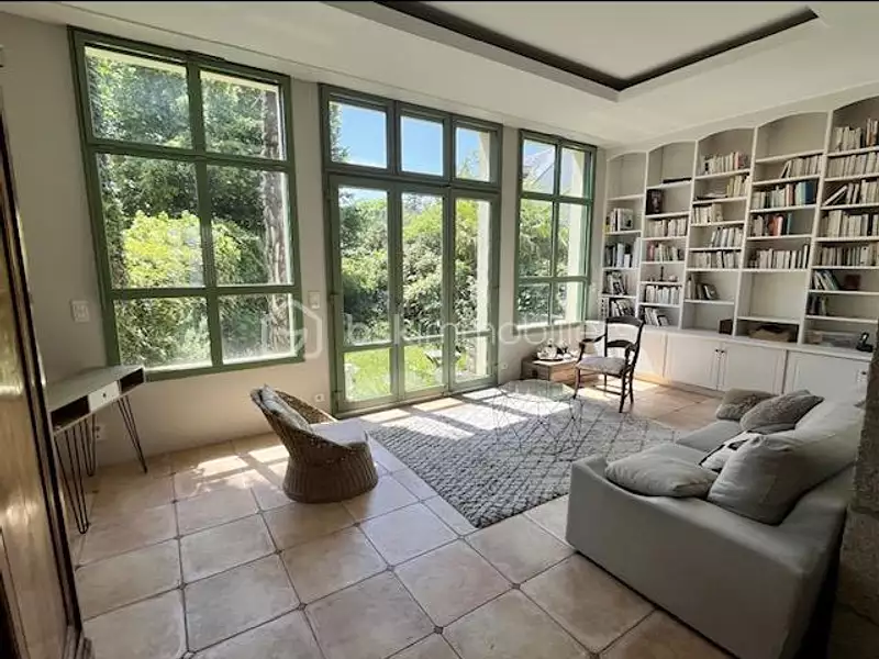 Maison, 160 m²