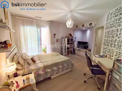Maison, 237 m²