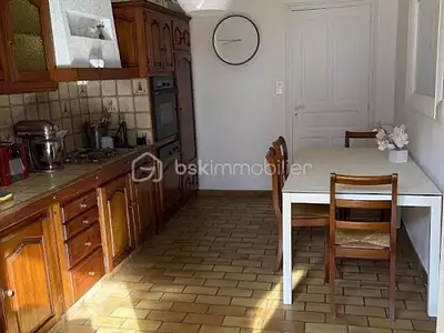 Maison, 276 m²