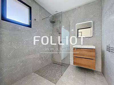 Maison, 160 m²