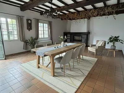 Maison, 239 m²