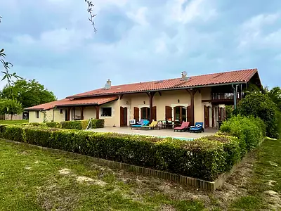 Maison, 210 m²