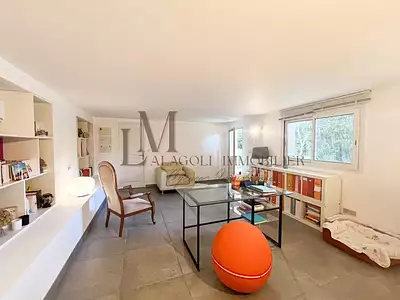 Maison, 234 m²