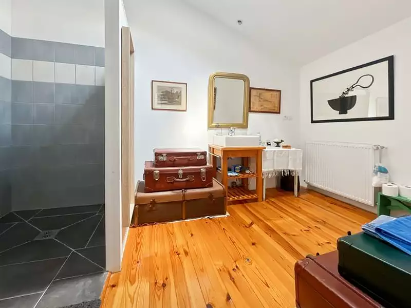 Maison, 301 m²