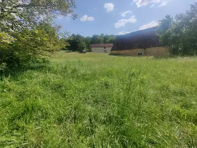 Terrain, 3 740 m²