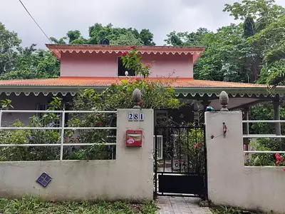 Maison, 161 m²