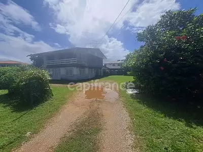Maison, 338 m²