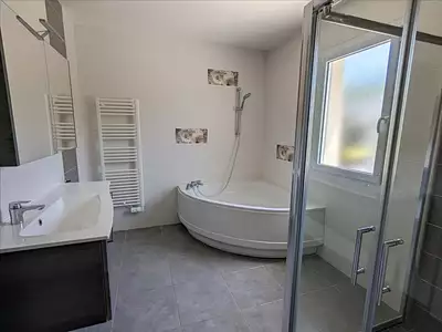 Maison, 146 m²