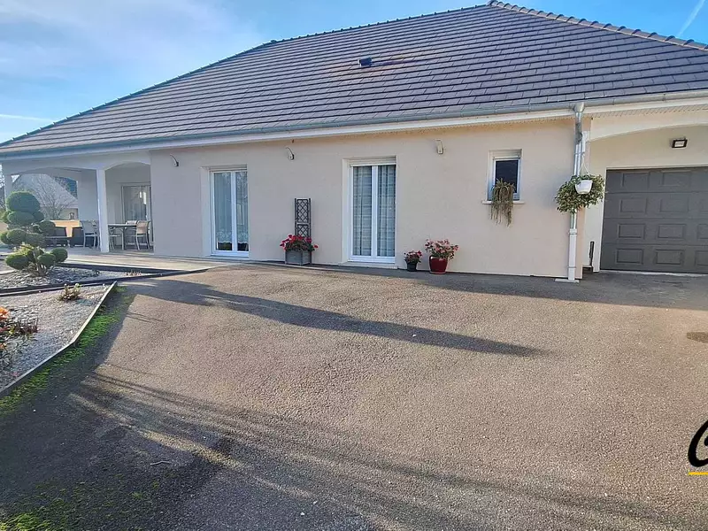 Maison, 160 m²