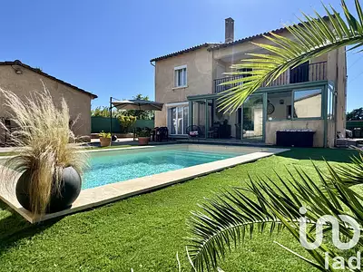 Maison, 227 m²