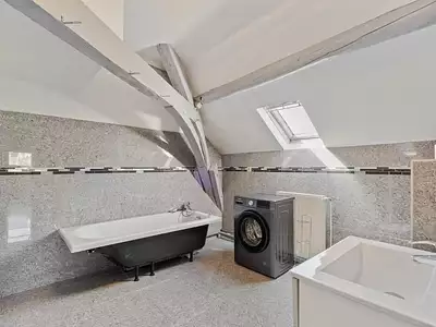 Maison, 260 m²