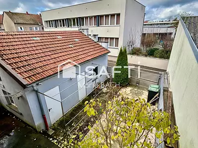 Immeuble, 180 m²