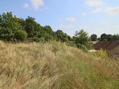 Terrain, 650 m²
