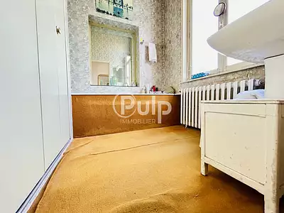 Maison, 246 m²