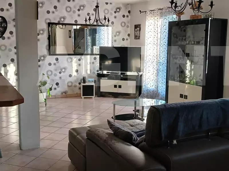 Maison, 150 m²