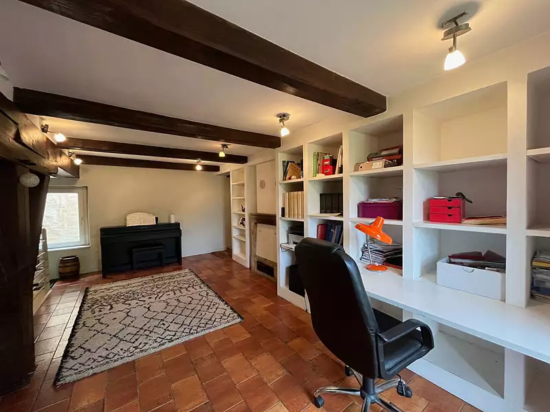 Maison, 317 m²