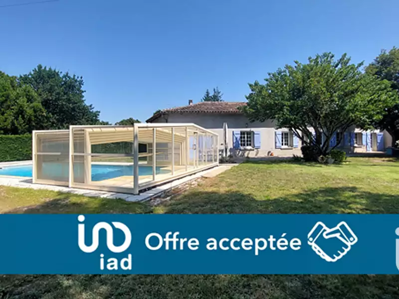 Maison, 157 m²