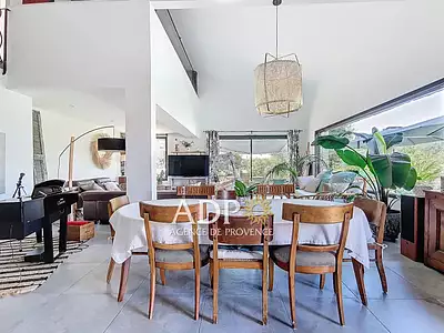 Maison, 170 m²