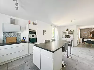 Maison, 160 m²