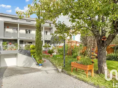 Maison, 239 m²