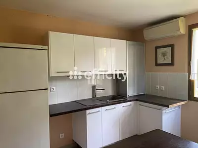 Maison, 176 m²