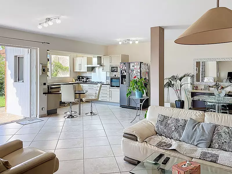 Maison, 105,68 m²