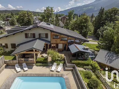 Maison, 377 m²
