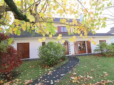 Maison, 180 m²