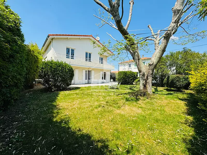 Maison, 142 m²