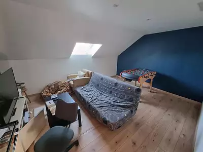 Maison, 196 m²