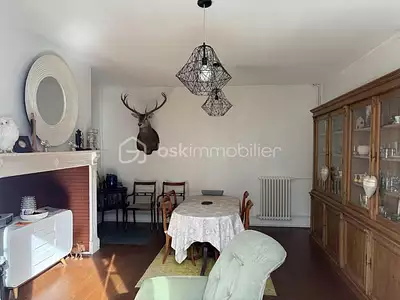Maison, 276 m²