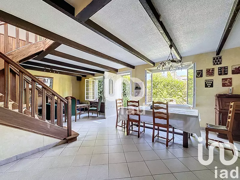Maison, 121 m²