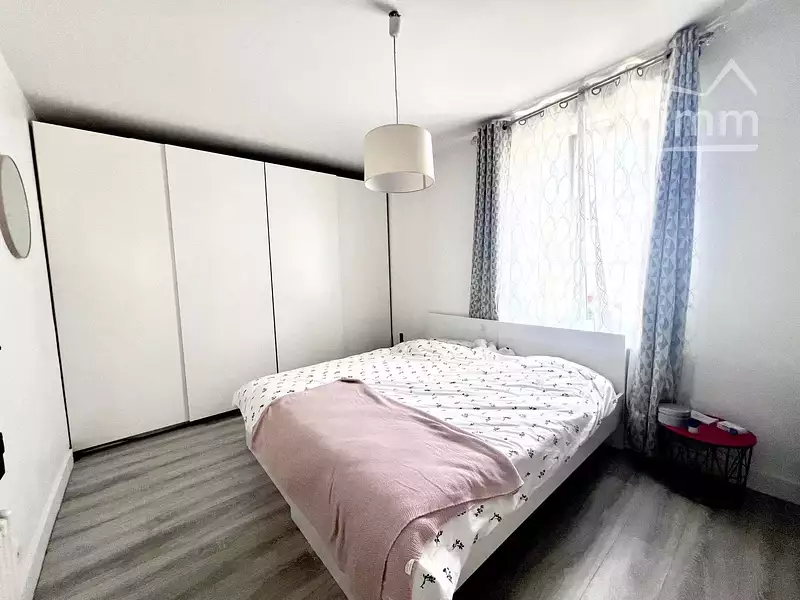 Maison, 170 m²
