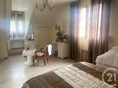 Maison, 117 m²