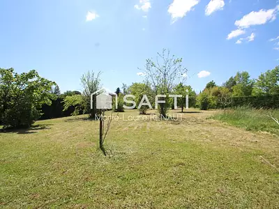 Terrain, 2 095 m²