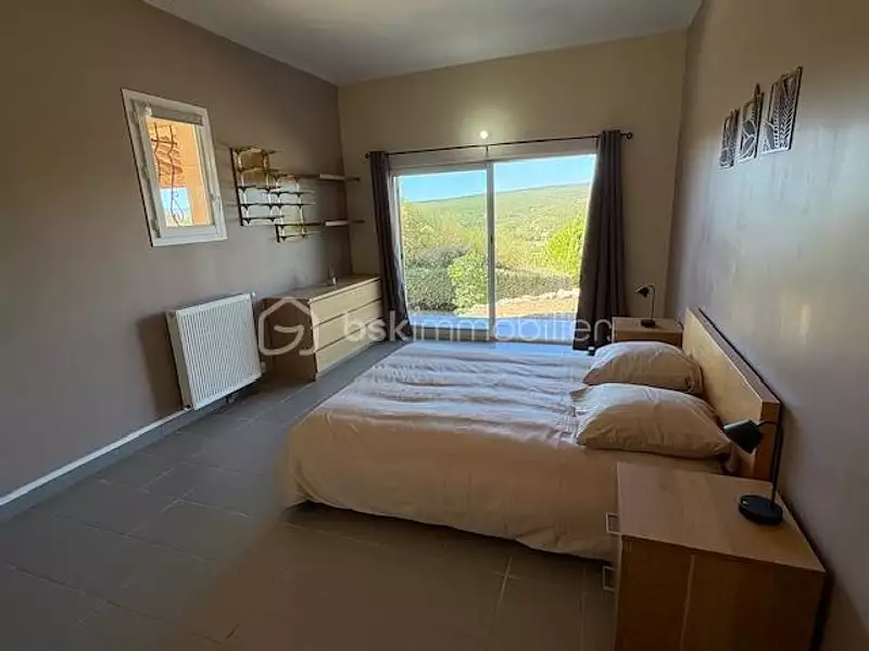 Maison, 177 m²