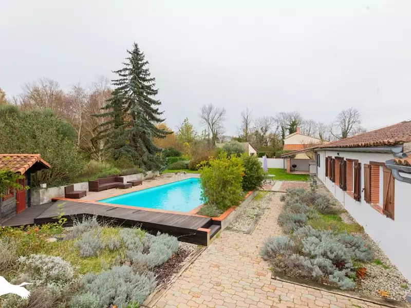 Maison, 170 m²