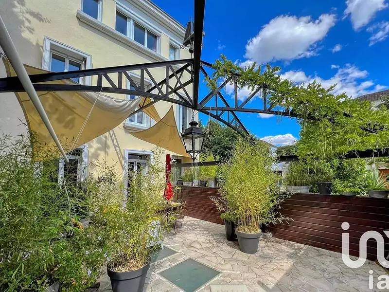 Maison, 180 m²