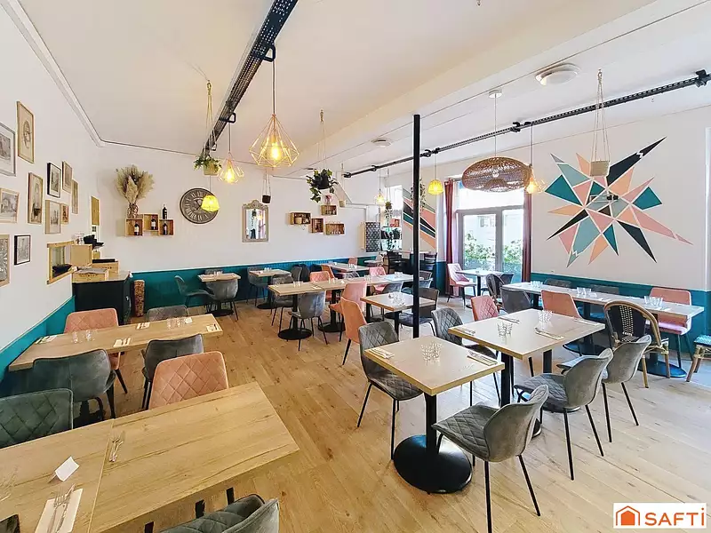 Immeuble, 320 m²
