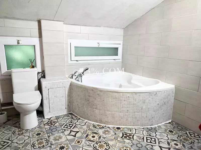 Maison, 145 m²