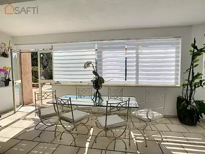 Maison, 220 m²