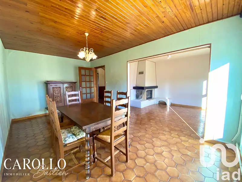 Maison, 99 m²