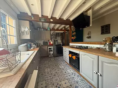 Maison, 208 m²